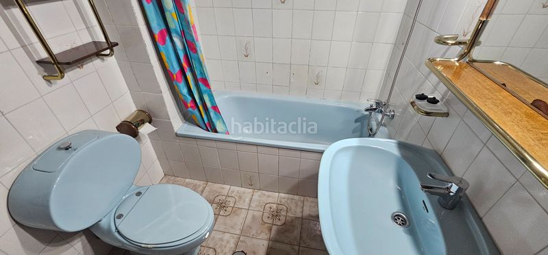 Foto 976f2c86-7615-46f6-bc6e-92bb96381db7. Pis a Maracena