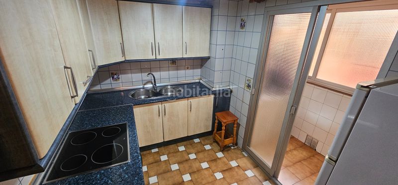 Foto f9c289cc-f1b9-46e7-ad16-f208527894ef. Pis a Maracena