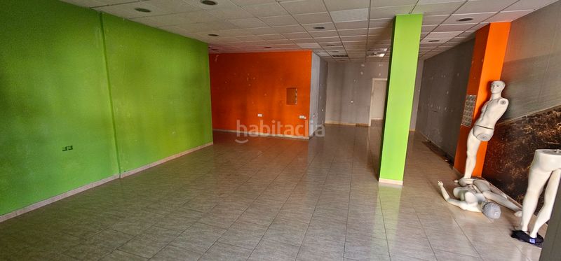 Foto 9eaf37a4-8532-452e-8818-bfbd7979494c. Lloguer local comercial a Atarfe