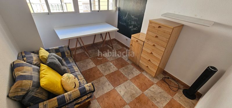 Foto c94733d0-21fd-4e08-a293-f9f9ff81e77f. Pis a Maracena