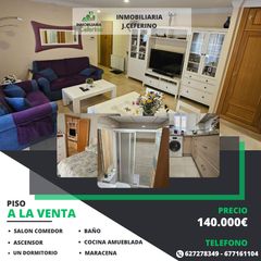Piso en Avenida Doctor López Cantarero Ballesteros 27