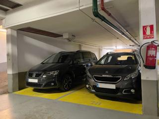 Parking voiture à Utebo