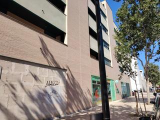 Business premise in pedro arnal cavero