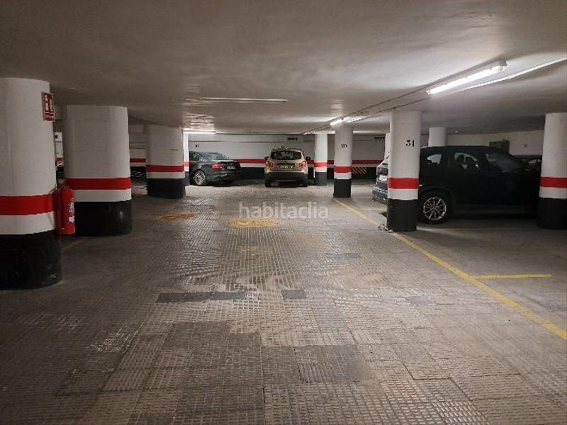 Foto d172b4aa-2984-4071-814f-a0e9ea026ab5. Parking coche en Doctor Cerrada Zaragoza