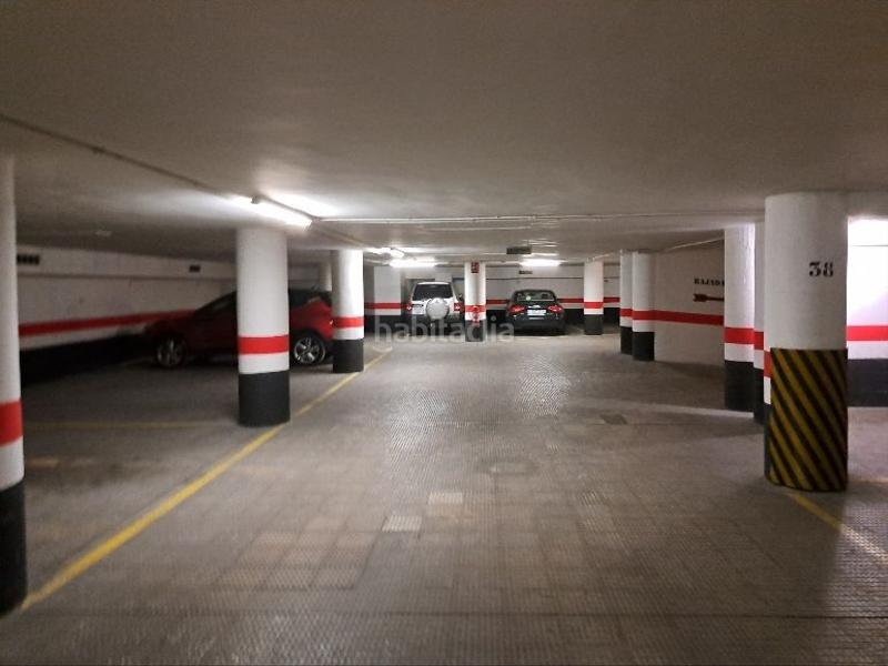 Foto c89d14bb-0d2b-4475-84e2-052bf79f4e6f. Posto auto in Doctor Cerrada Zaragoza
