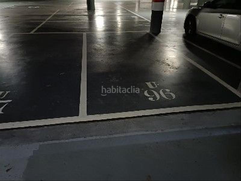 Foto 257ef5da-6ec9-41d1-8a17-d6b9ae5f0b89. Parking voiture dans Garrapinillos Zaragoza