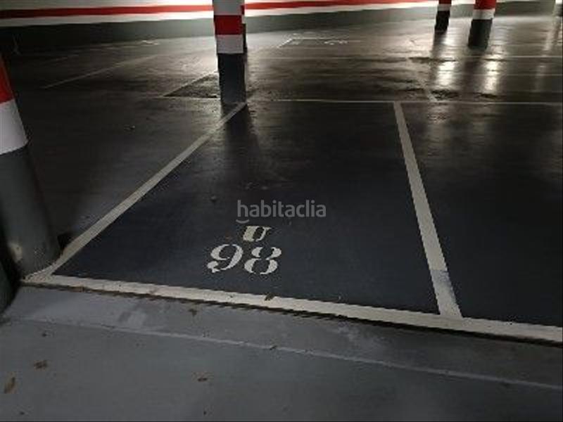 Foto 814269e4-ec9f-4bbe-b667-bad1c93a5759. Parking voiture dans Garrapinillos Zaragoza