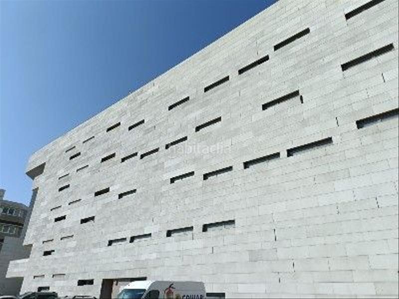 Foto b3959232-054b-4842-b9b4-958075325a47. Parking voiture dans Garrapinillos Zaragoza