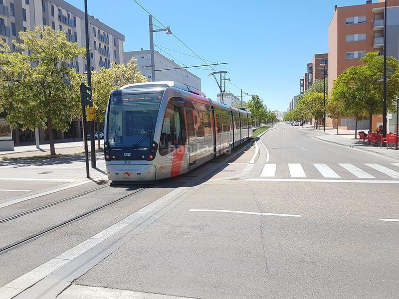 Foto efdd0677-191e-4cb6-92a6-72196a97e73d. Aparcament cotxe a Valdespartera Zaragoza