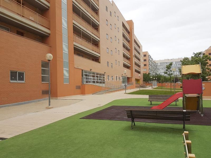 Foto 8130d2a4-6c5d-417c-9ca7-f04941170765. Parking coche en Valdespartera Zaragoza