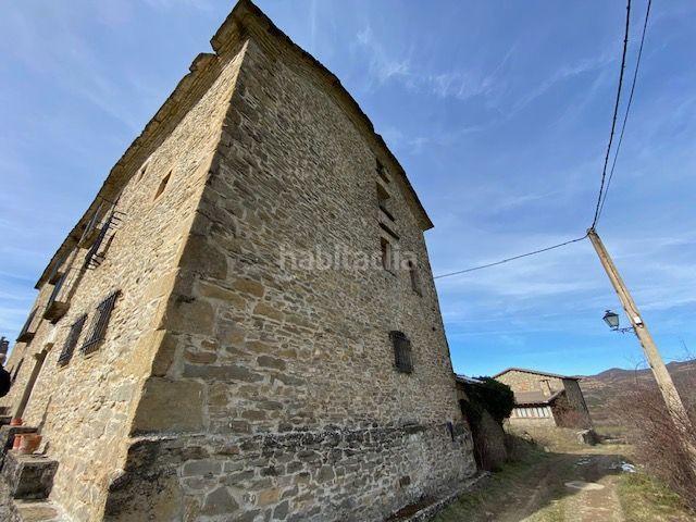 Foto b6a12514-e03d-4394-a28c-957e52130b0e. Finca rústica a La Guarguera Sabiñánigo
