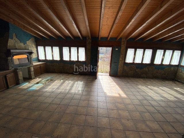 Foto f3ada93a-6cb1-4904-bc76-b447a1086a47. Finca rústica a La Guarguera Sabiñánigo