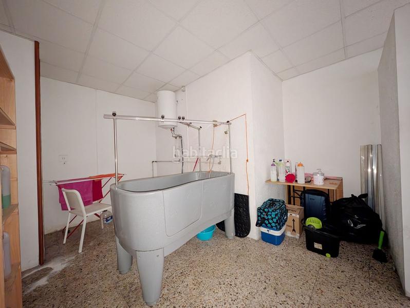 Foto d5ec0aa3-be7b-4608-8e1d-c8892159f1d2. Alquiler local comercial en Las Fuentes Zaragoza