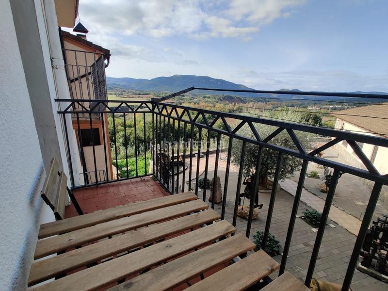 Foto 40fb9350-3bb8-407d-b463-fab6b2ab1607. Maison avec chauffage dans Graus