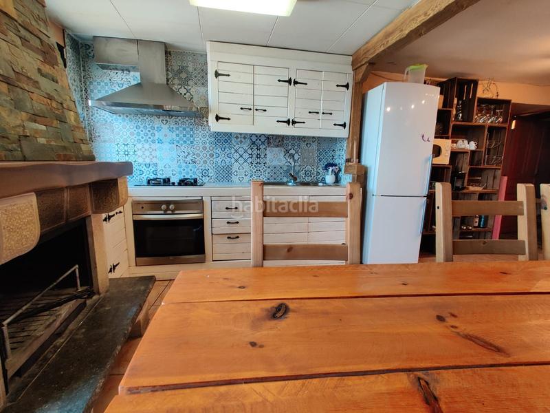 Foto e6f6656f-fb5b-449a-87de-5ad1f0178882. Maison avec chauffage dans Graus