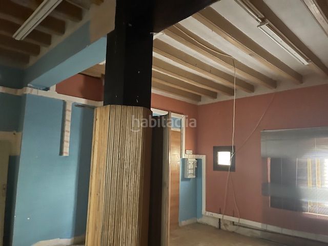 Foto 4d83ab64-e806-4c1e-a778-fc2d2fe907bb. Casa adossada amb aparcament a Belchite