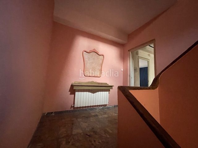 Foto 591e169d-6f29-4d0b-af52-193b01d31376. Casa adossada amb aparcament a Belchite
