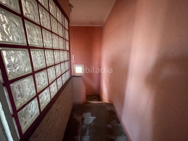 Foto c3ad8b7d-d227-4d42-acec-a242f13de9b6. Casa adossada amb aparcament a Belchite