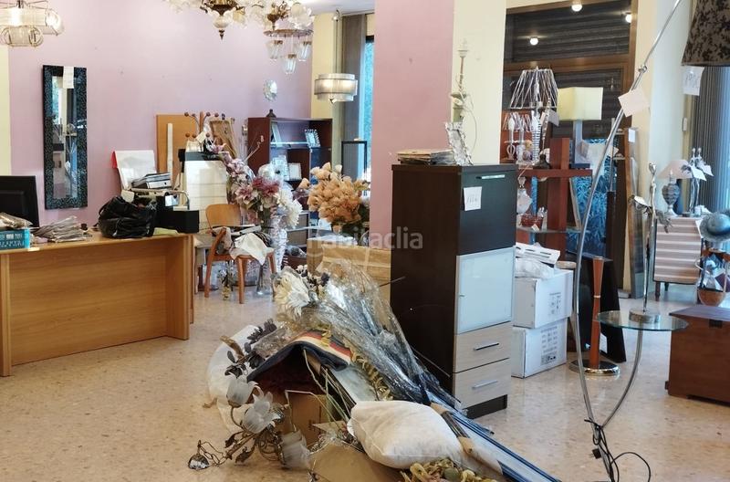 Foto 37ff23f5-51a4-4e8c-8a88-090d529036c2. Lloguer local comercial a La Almozara Zaragoza