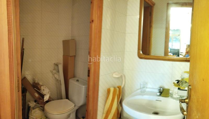 Foto a445f934-601f-4957-8118-fb2a49d9ec0d. Lloguer local comercial a La Almozara Zaragoza