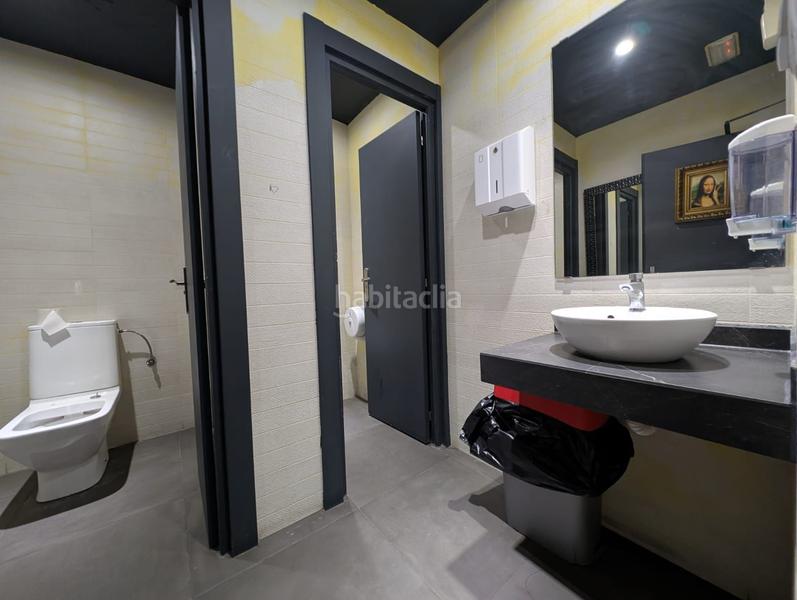 Foto 5f0a0cea-de92-4850-84fb-53984d447aba. Lloguer local comercial a Paseo Constitución - Las Damas Zaragoza