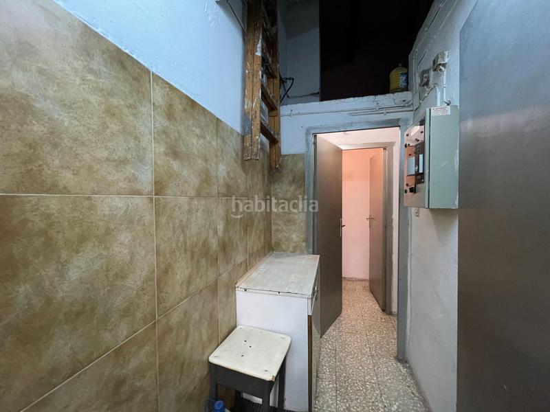 Foto 3ba0f4b3-0a8e-477a-b4f1-213de16e8ef0. Rent business premise in Las Fuentes Zaragoza