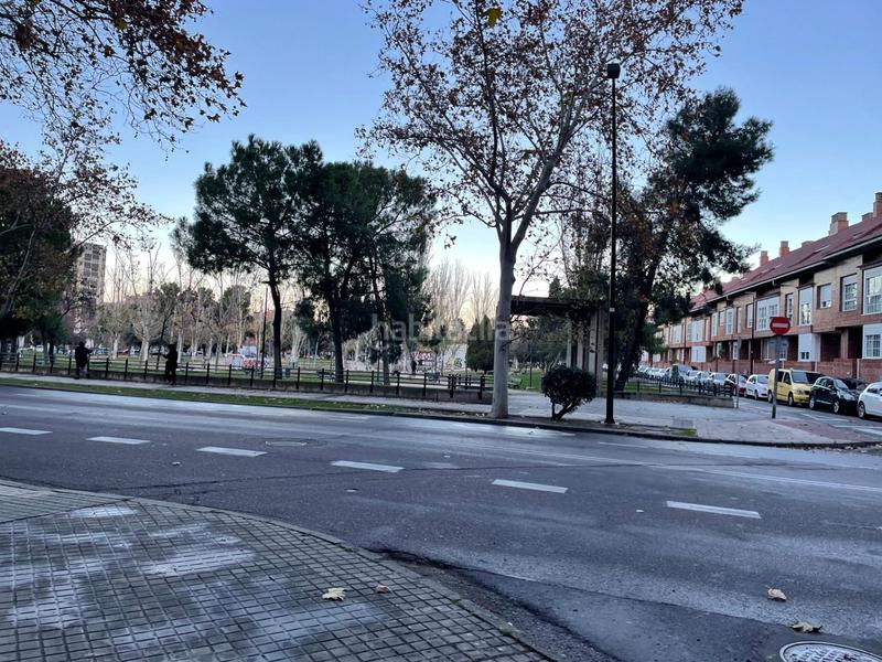 Foto 8c11be65-660f-4594-b796-58230f670dd2. Rent business premise in Las Fuentes Zaragoza