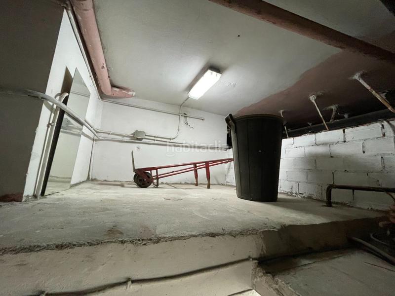 Foto 4d822296-78d6-4630-8e3a-d8a0fa7e7901. Location local commercial dans Las Fuentes Zaragoza