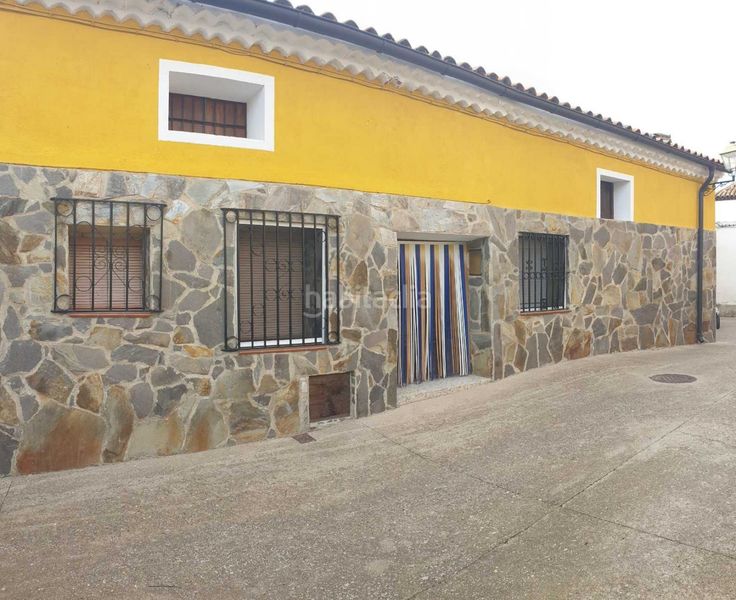 Foto cce7a61f-22fe-49e8-bab5-4965df37074d. Maison dans Orera