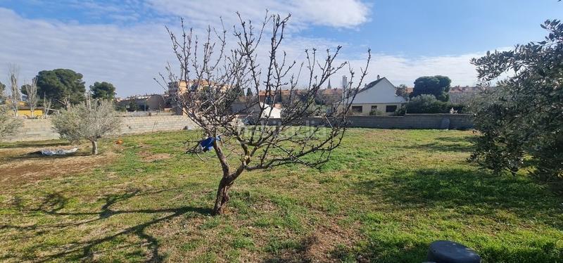 Foto f06811f0-ff70-49e4-9339-8db452dd0890. House with heating parking pool in Garrapinillos Zaragoza