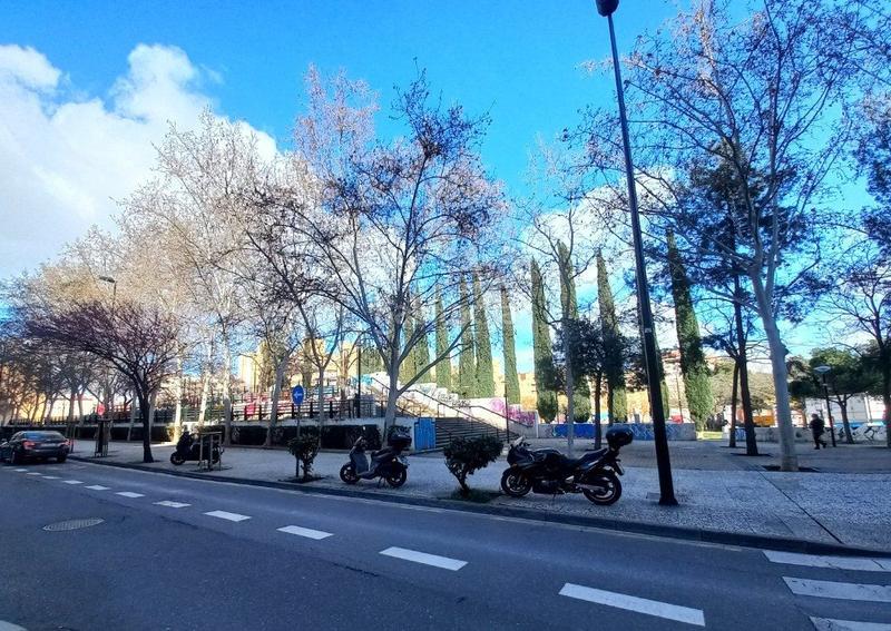 Foto 4b921ba6-664c-462b-b410-1448fe494404. Alquiler local comercial en San José Alto Zaragoza