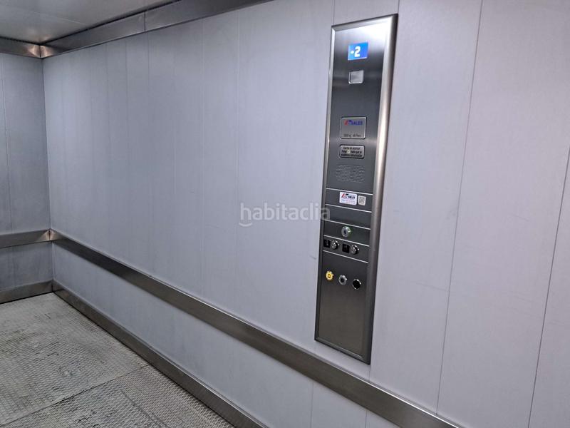 Foto 9a77ef03-7711-4335-a8c7-fd2fcfa41cd3. Aparcament cotxe a Alfonso Zaragoza