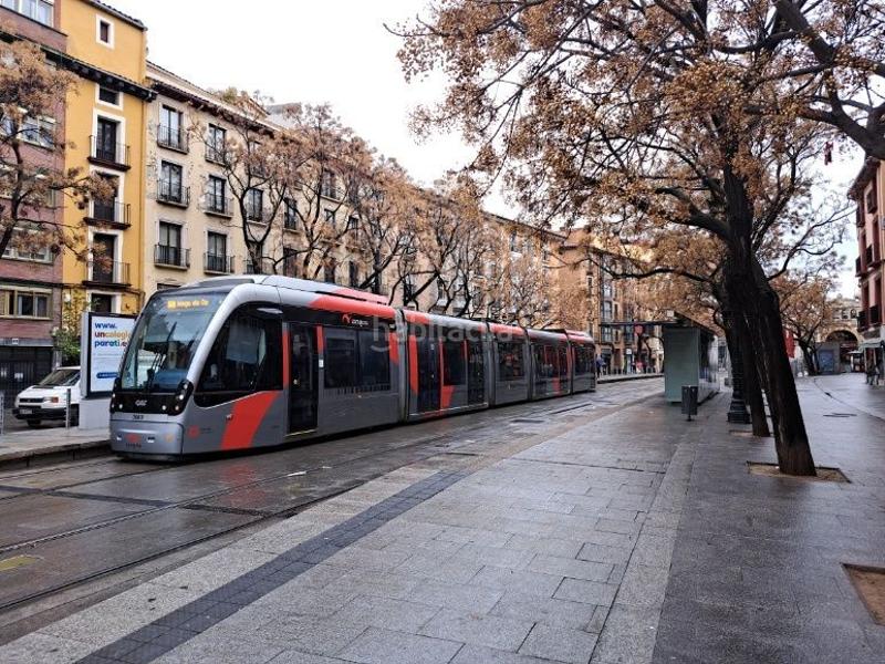 Foto 3c37e14d-02cd-43a0-ae6b-5f13c8eb21e2. Parking voiture dans Alfonso Zaragoza