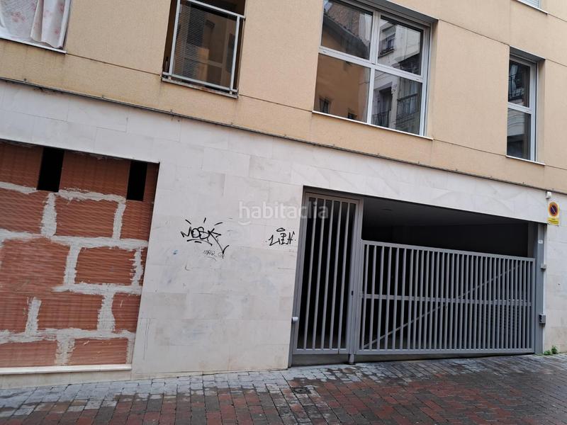 Foto e3a52880-0356-46b1-8505-c4f3f2e9140f. Parking voiture dans Alfonso Zaragoza