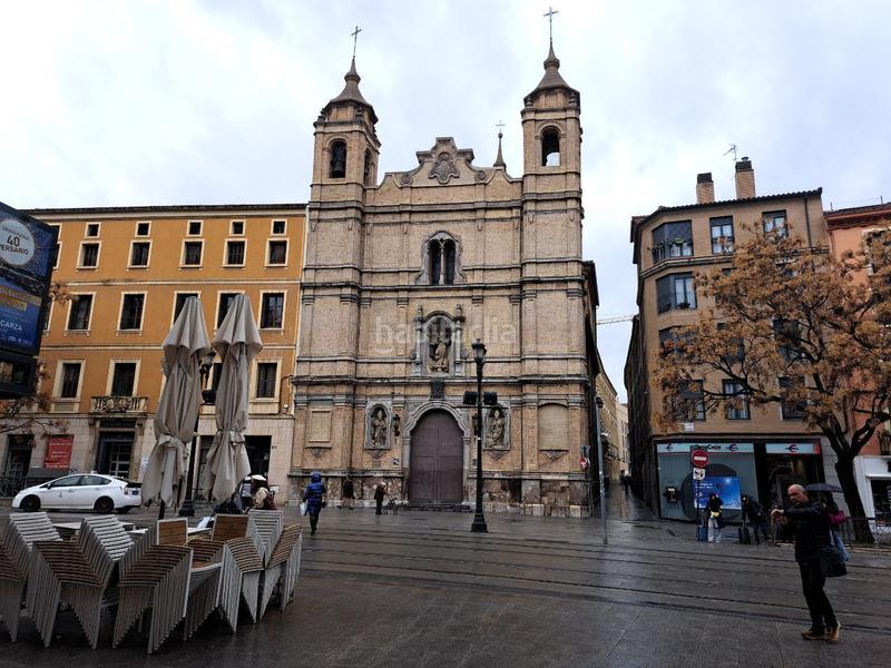 Foto f9e642bb-d27a-4605-95db-99dc46852679. Parking voiture dans Alfonso Zaragoza