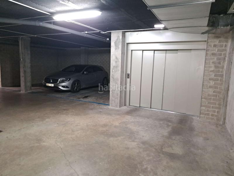 Foto 7fcbdbd1-eed3-4857-9b80-52b69ae8f5fc. Posto auto in Alfonso Zaragoza