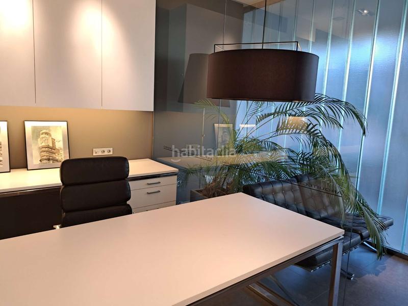 Foto 27037fbf-6638-487d-885f-aec70311c2df. Ufficio con riscaldamento in Plaza de Toros Zaragoza
