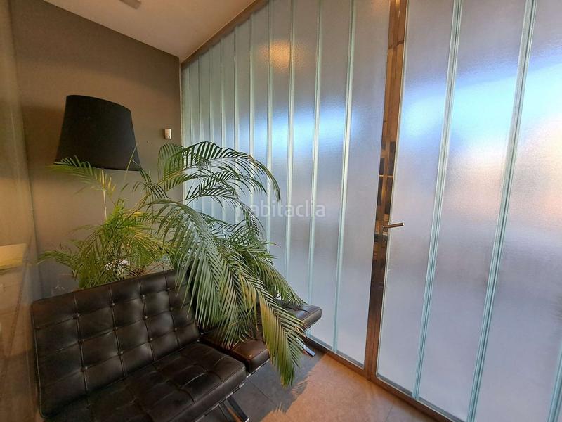 Foto b76b57e5-bdc3-4b38-bbe3-f787227677b7. Ufficio con riscaldamento in Plaza de Toros Zaragoza