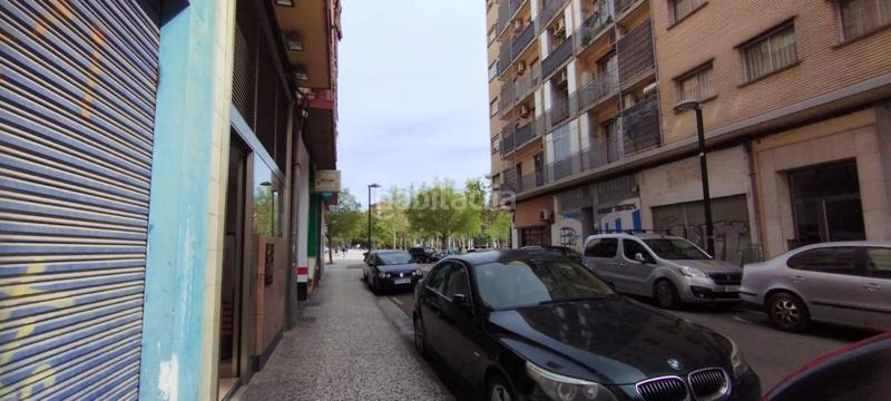 Foto e62bfa10-5699-4b1c-b93c-1f6d9333bab9. Lloguer local comercial a La Almozara Zaragoza