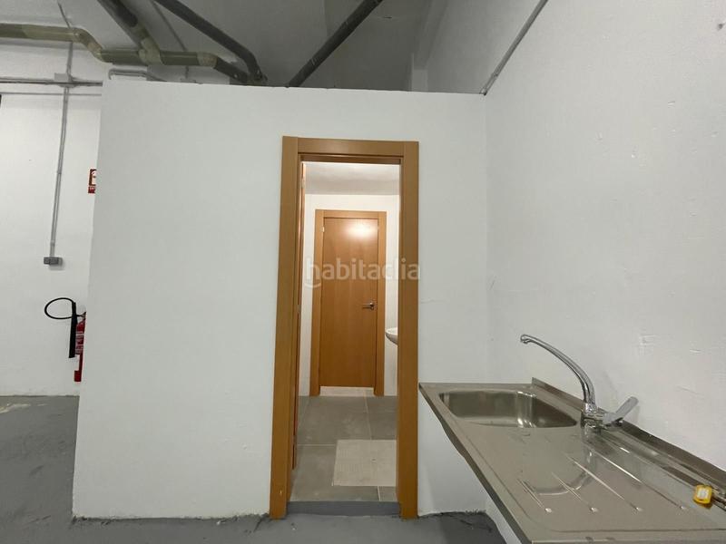 Foto 30dfa3ad-14db-44d3-af13-975193357002. Local comercial en Oliver Zaragoza