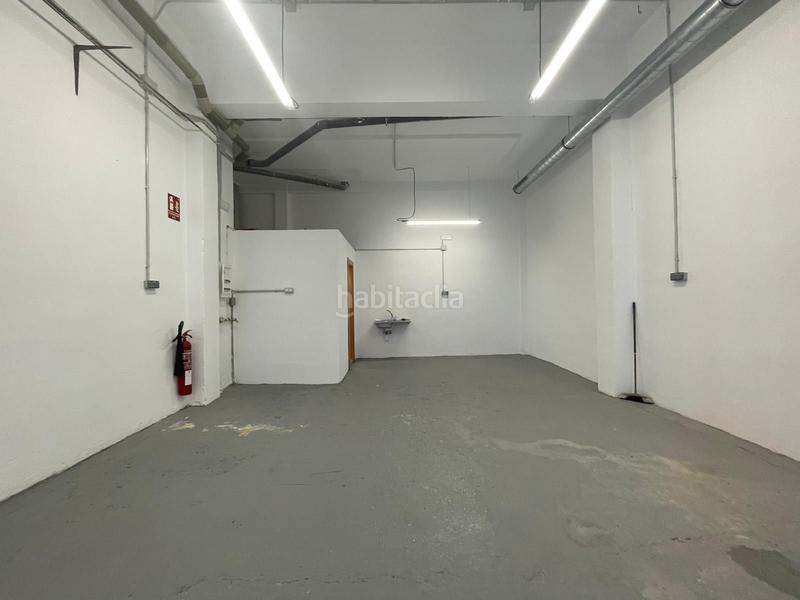 Foto 8738158a-64f3-4880-b1df-bf60cc99880e. Local comercial en Oliver Zaragoza