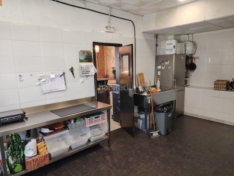 Foto bb320733-36dd-4b71-af82-3ecfaf97b1ca. Lloguer local comercial a Santa Isabel Zaragoza