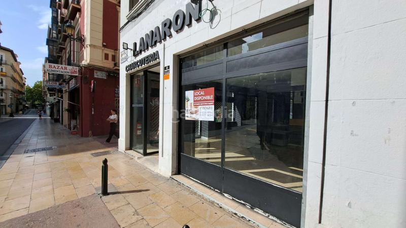 Foto 14b9d219-3607-4db5-b2ca-be0b544581cb. Alquiler local comercial en Alfonso Zaragoza