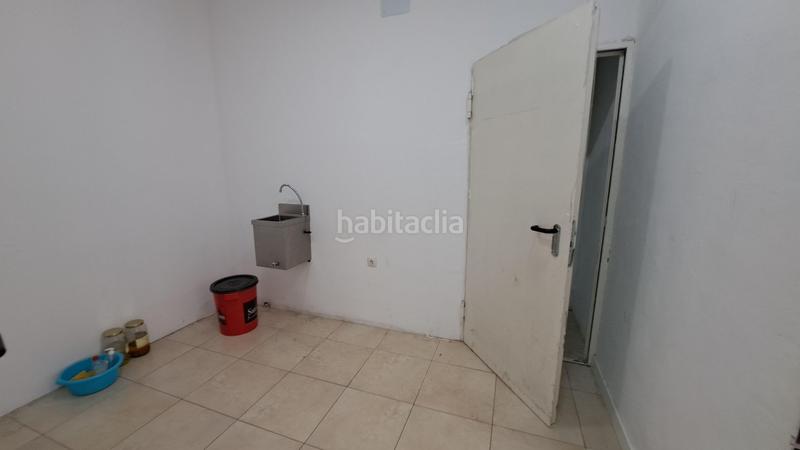 Foto d2761eda-f098-4091-8ed1-3e45acbe1362. Alquiler local comercial en Alfonso Zaragoza