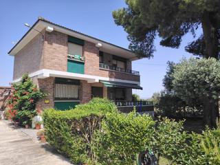 Casa  Avenida montaana 959