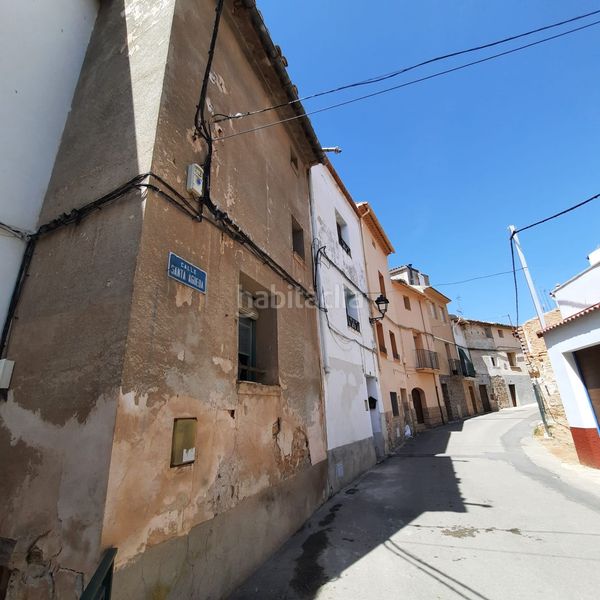 Foto ad138e8a-e755-4730-a72d-f8e159b6ac01. Bauernhof in Calanda