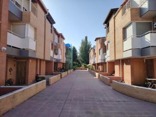 Casa adossada  Avenida de zaragoza