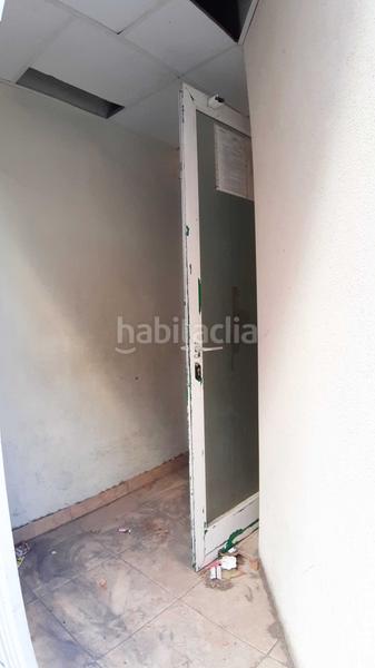 Foto c017a1c2-6d4e-4b89-bfb8-161145c42f52. Location local commercial dans Las Fuentes Zaragoza