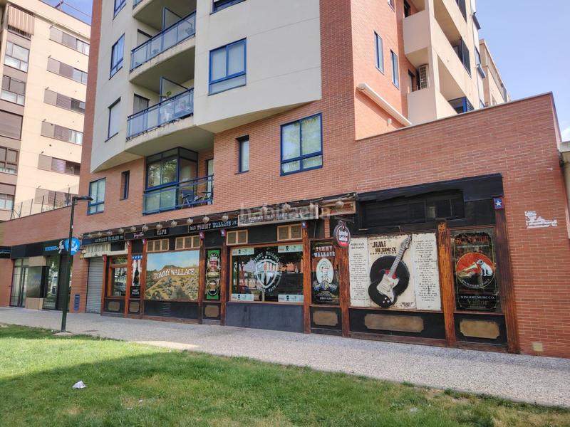 Foto 563b0638-8cbe-4b2a-85e7-2810261b23a0. Lloguer local comercial a Santa Isabel Zaragoza