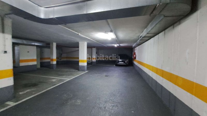 Foto 23e652e4-8b3a-44d4-9b98-a59d02a08d1c. Aparcament cotxe a San Pablo Zaragoza